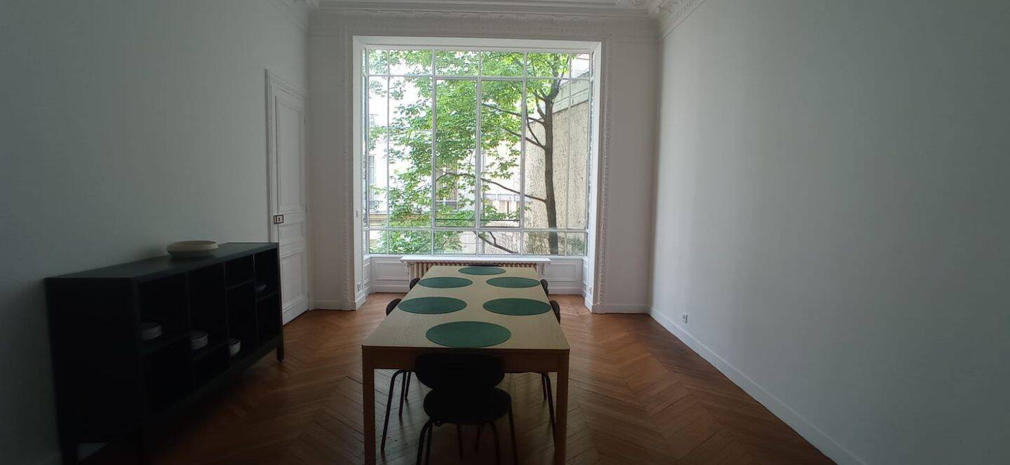Appartement 5 pièces 149 m² · à Paris 17ème · 148,8 m² · 4 500 €/mois
