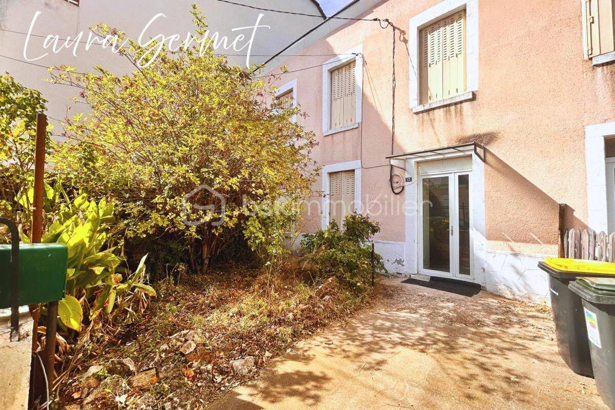 Maison 4 pièces 105 m² · à Vierzon · 105 m² · 765 €