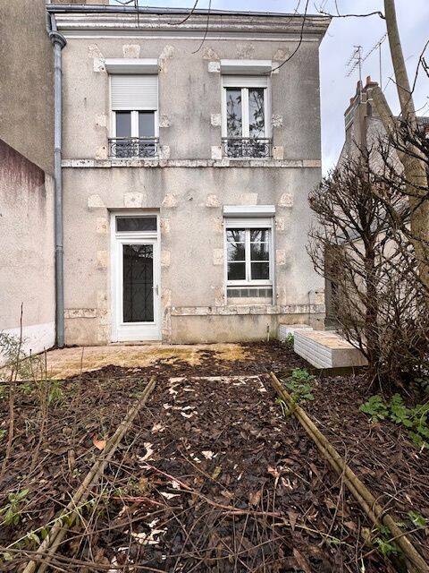 Maison 4 pièces 157 m² · à Orléans · 157 m² · 370 000 €