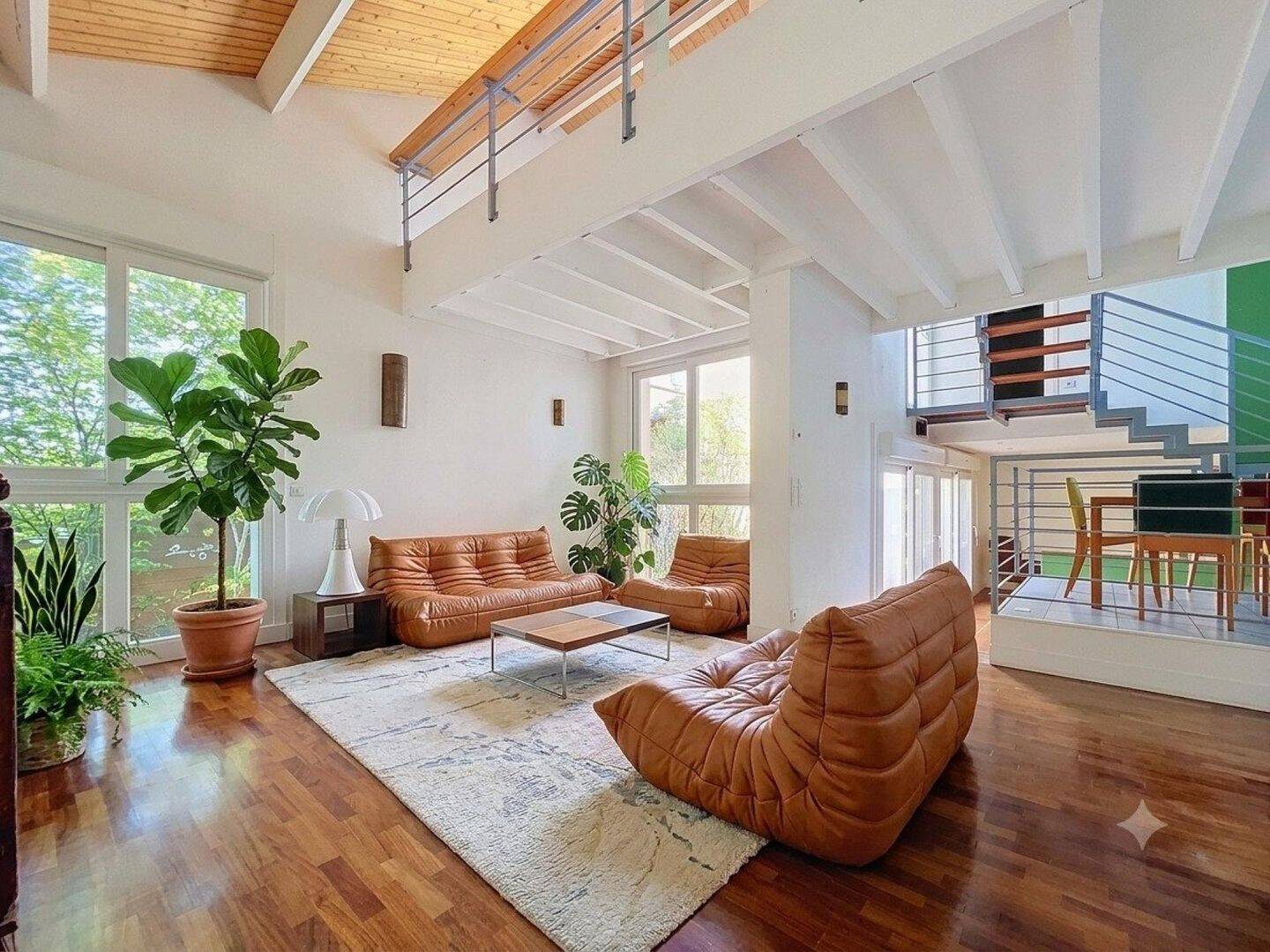 Maison 10 pièces 290 m² · à Les Lilas · 290 m² · 1 695 000 €