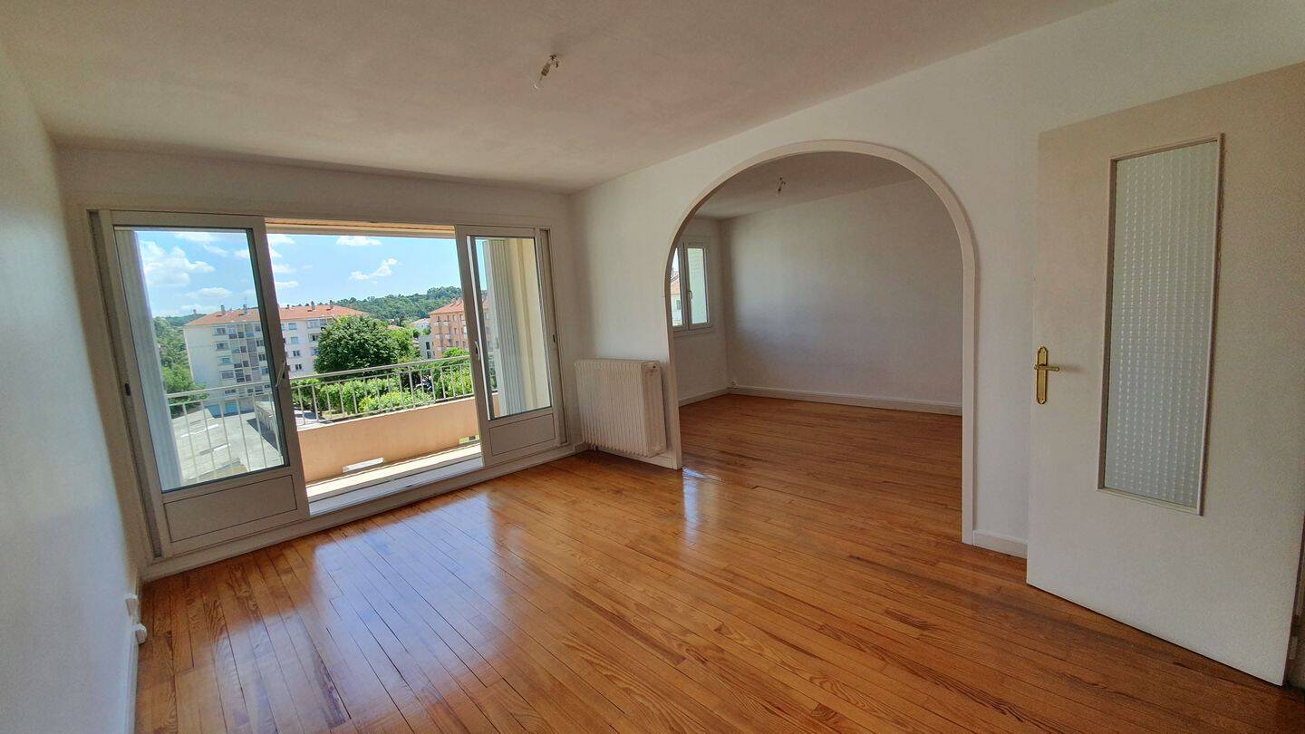 Appartement 2 pièces 58 m² · à Valence · 58 m² · 699 €