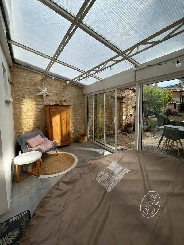 Maison 6 pièces 135 m² · à Mauzé-sur-le-Mignon · 135 m² · 246 500 €
