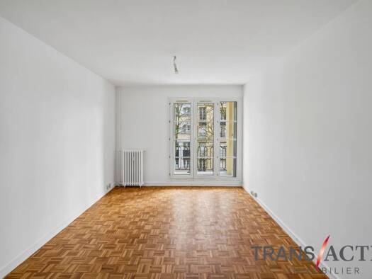 Appartement à vendre 221 900 € 3 pièces 2 chambres 57,8 m² 2ème étage Trivaux-La Garenne 3F Clamart 92140
