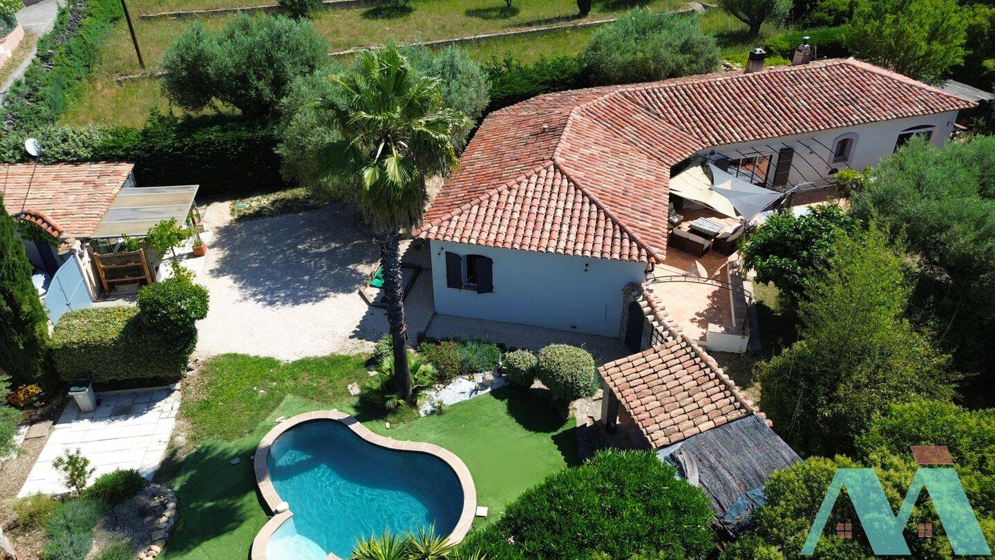 Maison 5 pièces 147 m² · à Le Beausset · 147 m² · 738 000 €