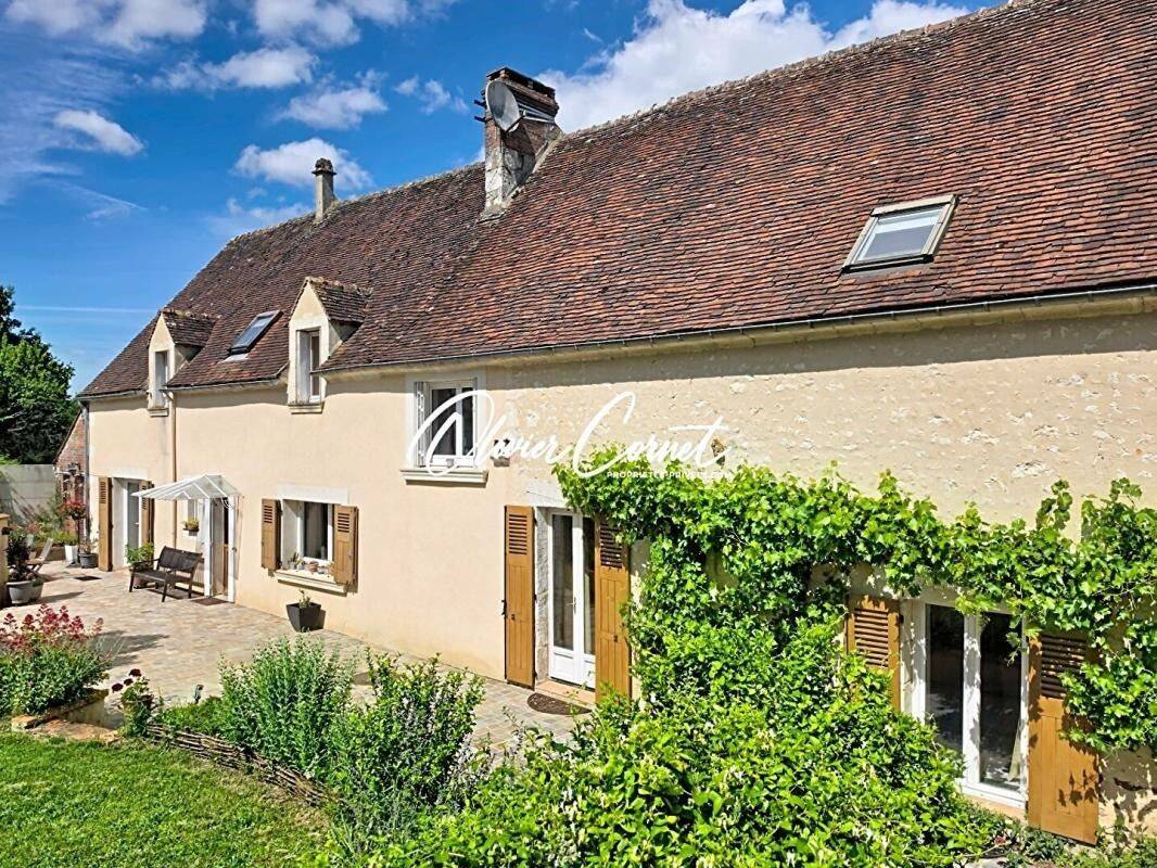 Maison 7 pièces 253 m² · à Sablons sur Huisne · 253 m² · 389 000 €