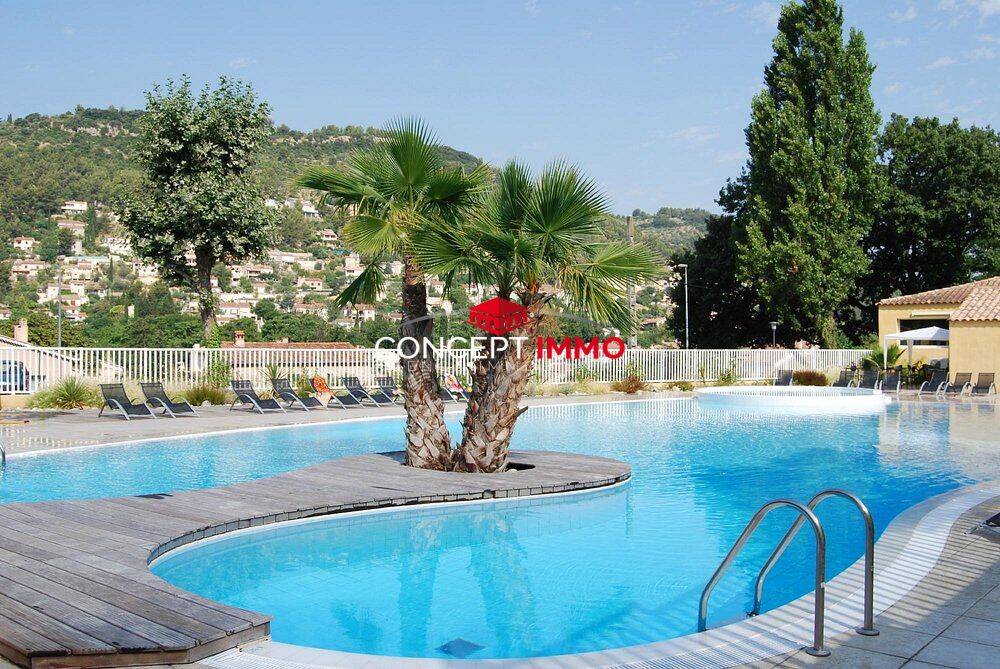 Maison 3 pièces 34 m² · à Solliès-Toucas · 34 m² · 80 000 €