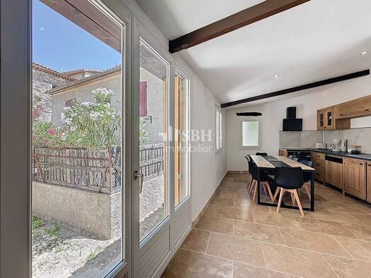 Maison à vendre 295 000 € 5 pièces 3 chambres 100 m² Malaucène 84340