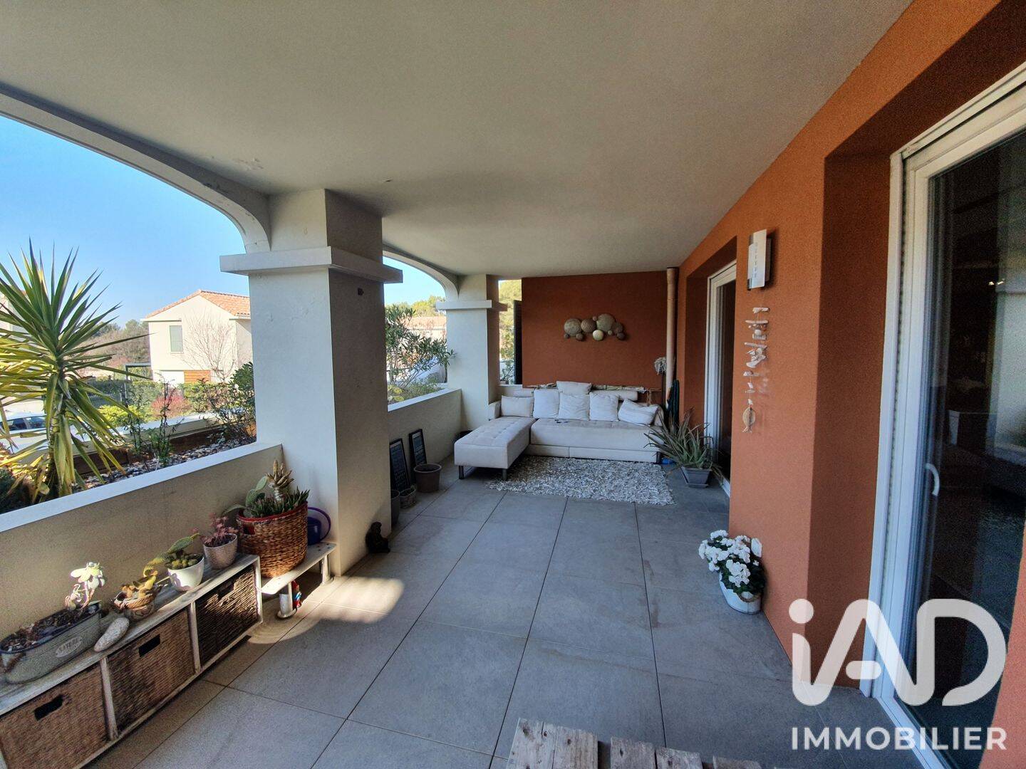 Appartement 2 pièces 65 m² · à Châteauneuf-le-Rouge · 65 m² · 1 276 €/mois