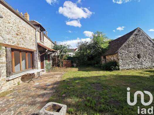 Maison à vendre 399 000 € 8 pièces 6 chambres 177 m² 380 m² de terrain Limours 91470