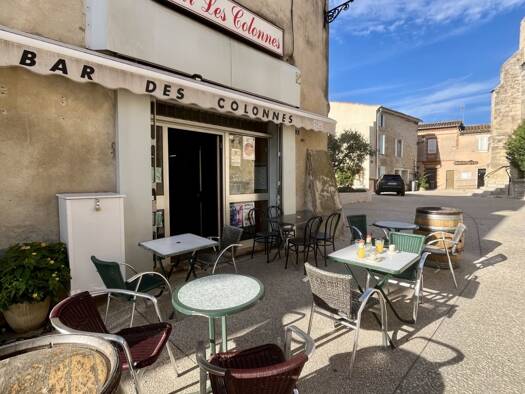 Bar / Café à vendre Fonds de commerce 70 000 € 80 m² d'espace de restauration Théziers 30390