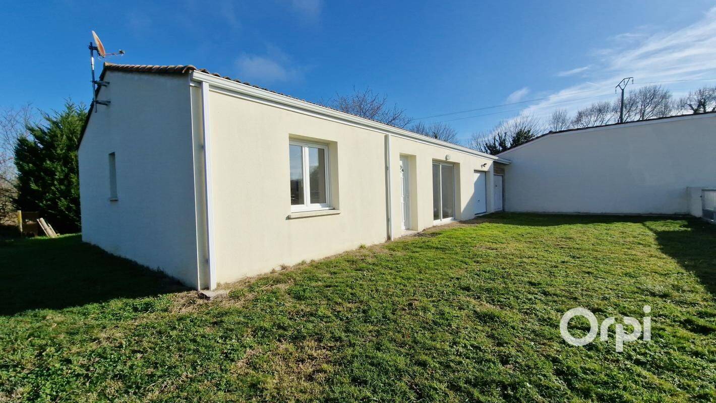 Maison 3 pièces 81 m² · à Sainte-Gemme · 80,6 m² · 216 275 €