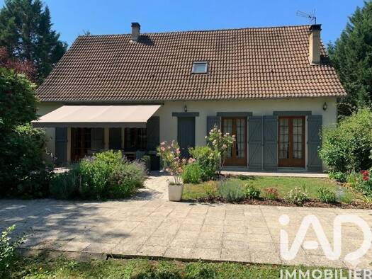Maison à vendre 355 000 € 6 pièces 4 chambres 129,5 m² 5 435 m² de terrain Rural Terrasson-Lavilledieu 24120