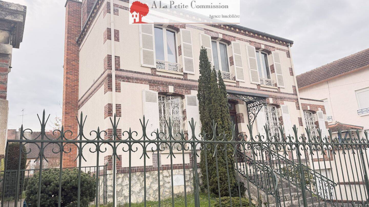 Maison 10 pièces 190 m² · à Chartres · 190,1 m² · 512 500 €