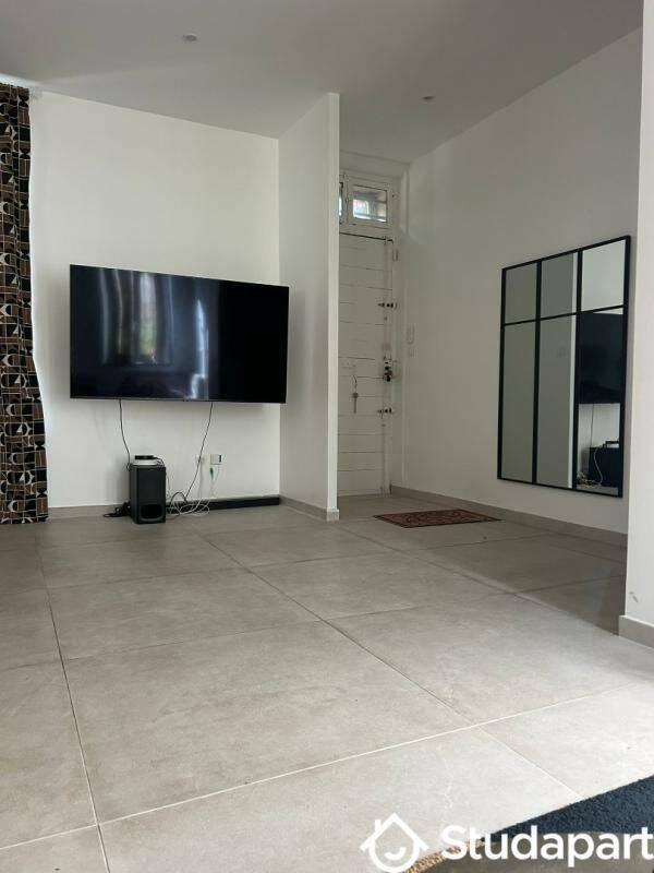 1 pièce 18 m² · à Marseille 10ème Arrondissement · 18 m² · 699 €/mois