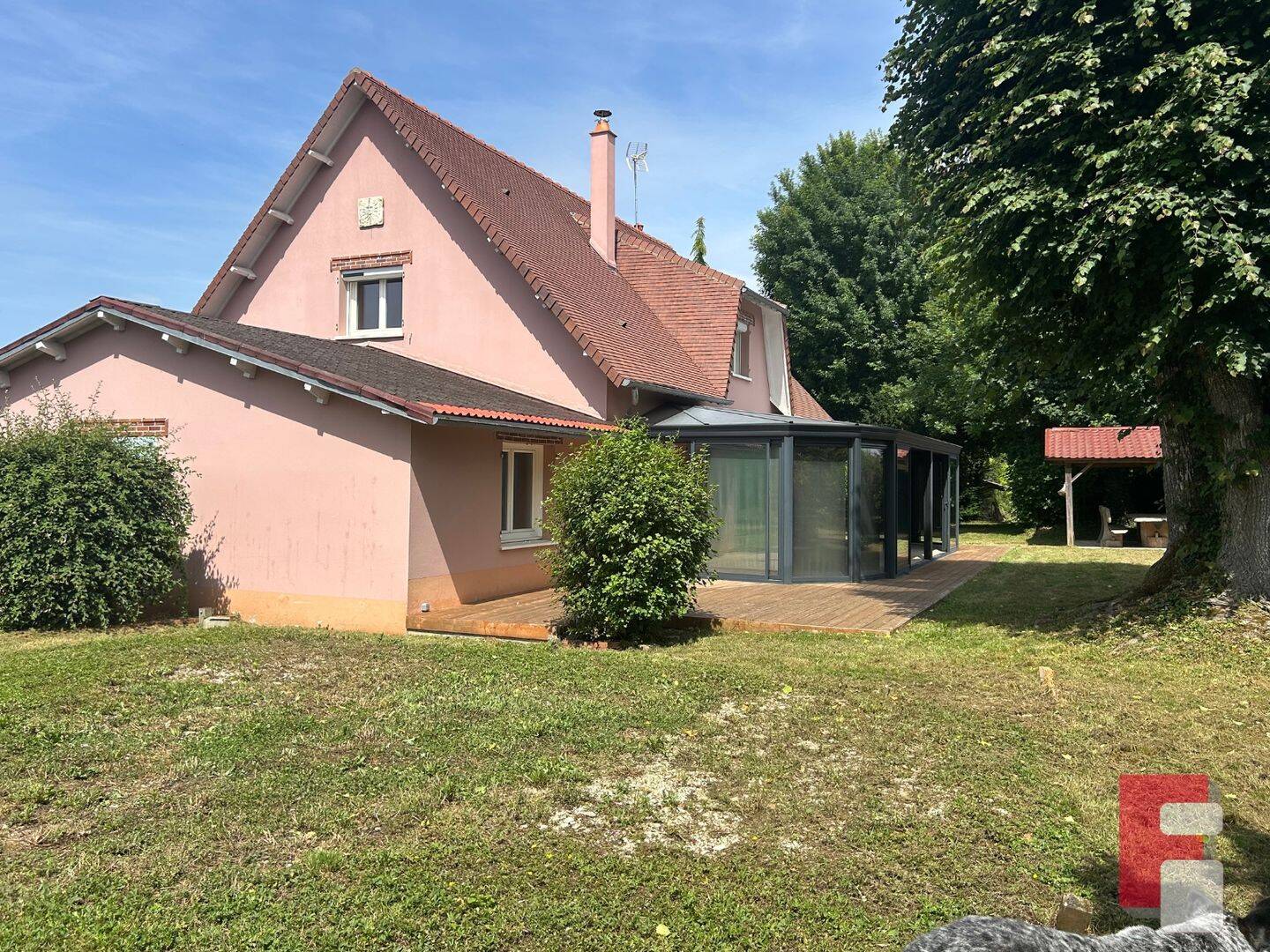 Maison 8 pièces 210 m² · à Dienville · 210 m² · 274 000 €