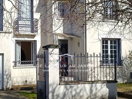 Maison de ville à vendre 360 000 € 8 pièces 5 chambres 173 m² Bonnières-sur-Seine 78270