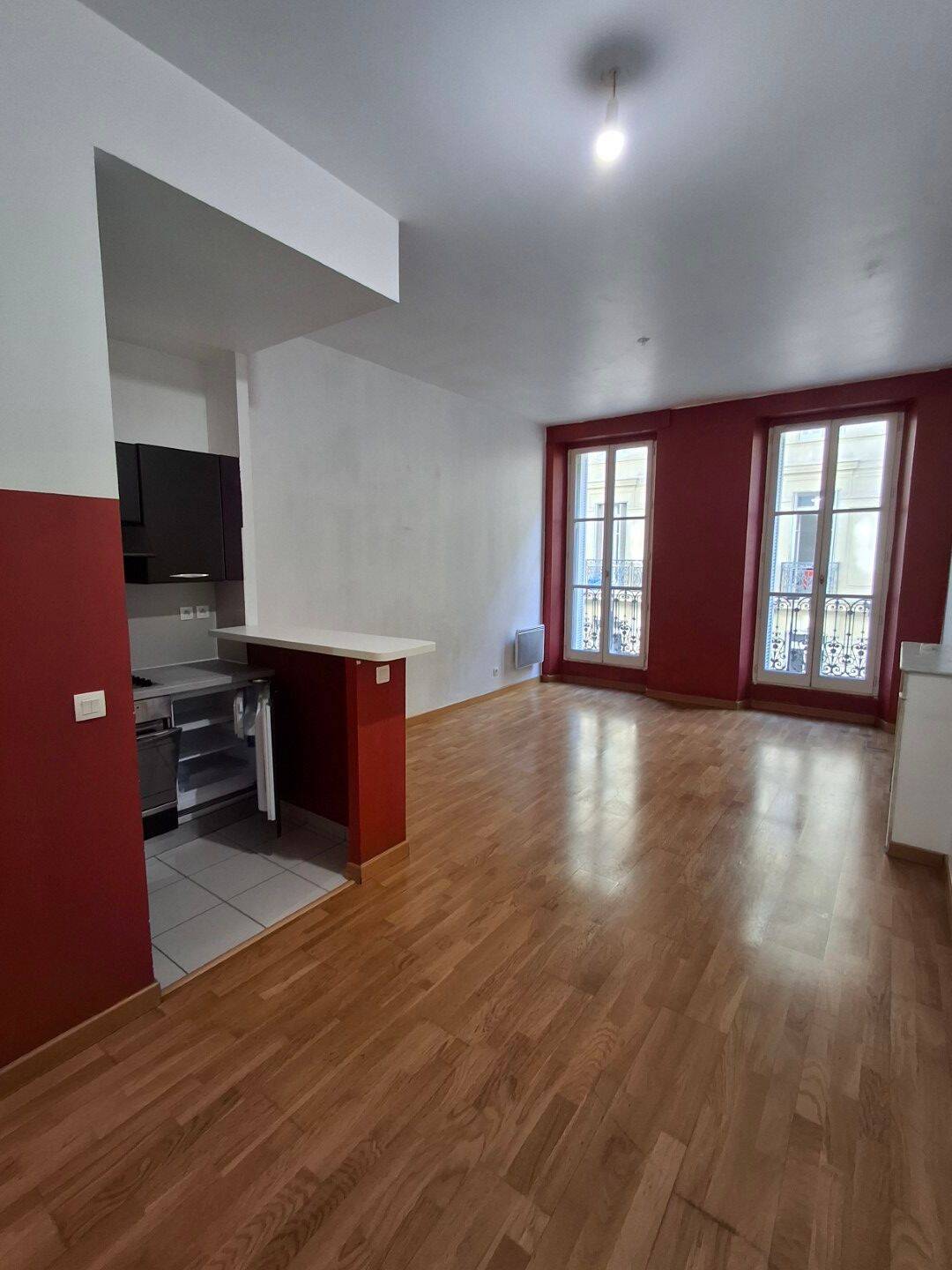 Appartement 1 pièce 35 m² · à Marseille 1er Arrondissement · 35 m² · 675 €