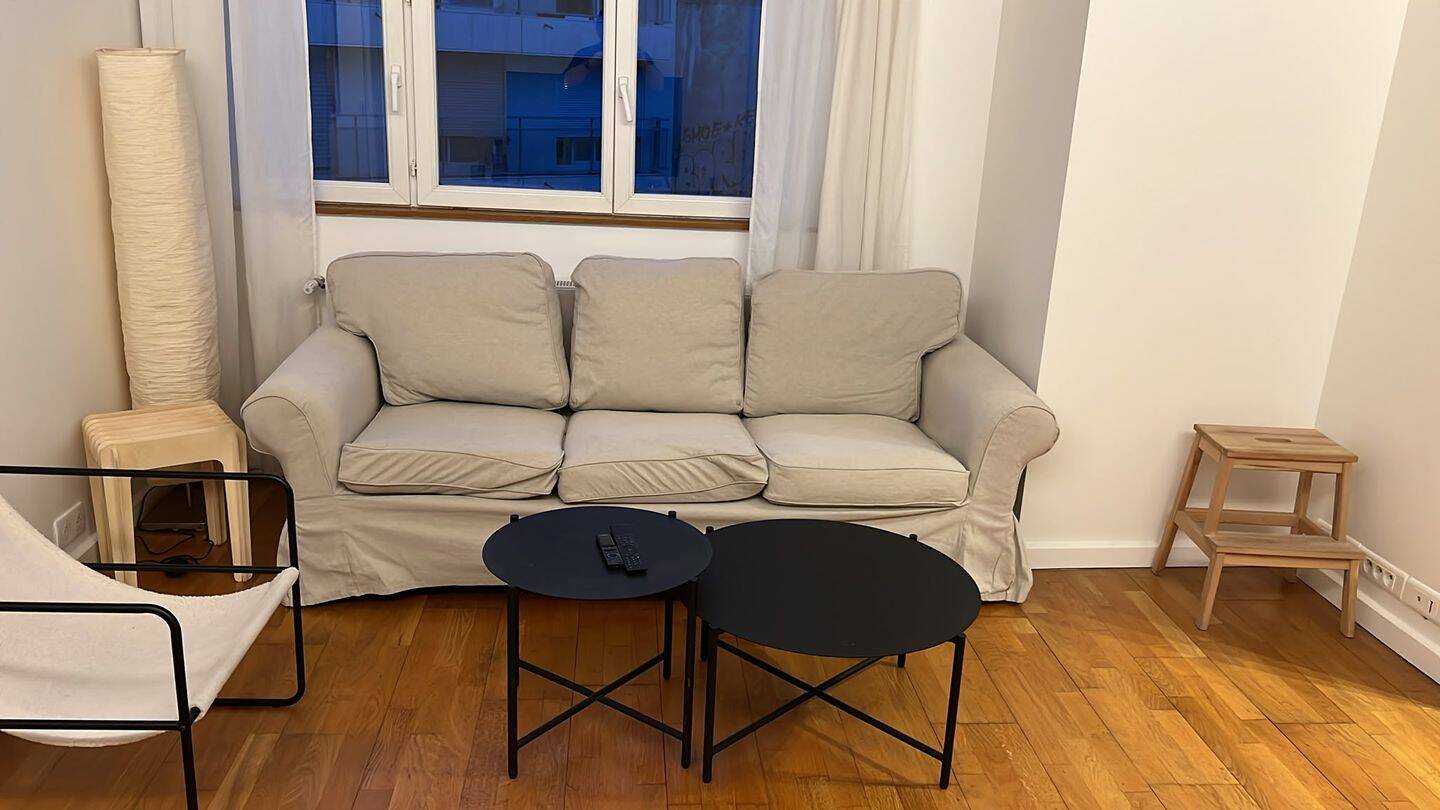 Appartement 2 pièces 43 m² · à Paris 10ème Arrondissement · 43 m² · 1 780 €