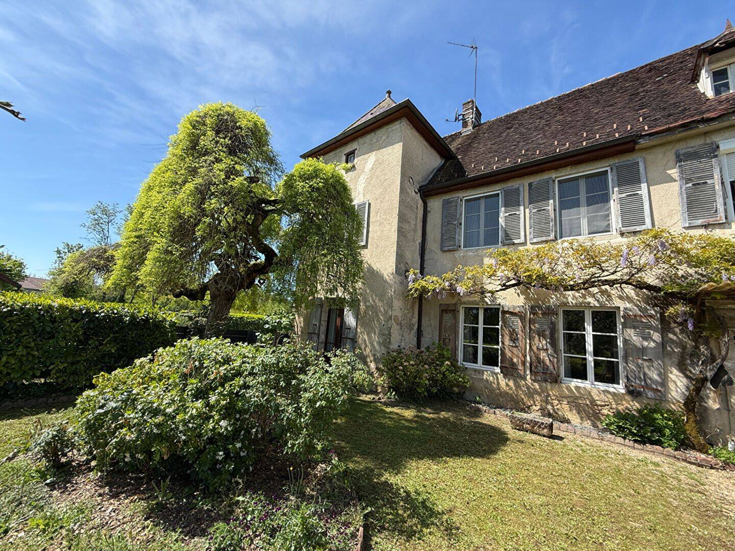 Maison 7 pièces 162 m² · à Bletterans · 162 m² · 289 000 €