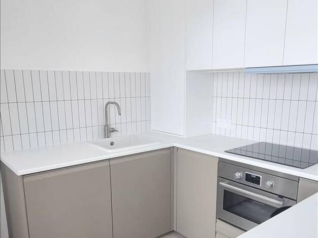 Studio à louer 980 € 1 pièce 1 chambre 21 m² RDC Marcelin Berthelot Montrouge 92120