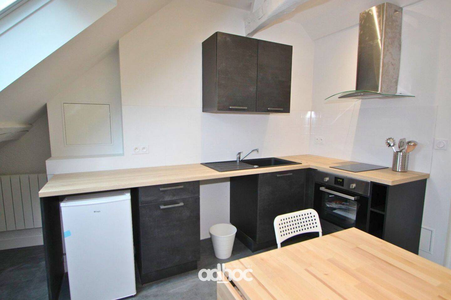 Appartement 1 pièce 18 m² · à Orléans · 17,5 m² · 550 €