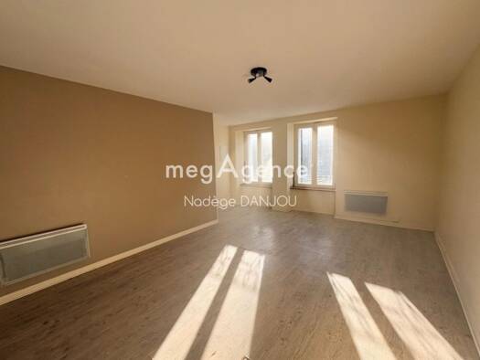 Immeuble à vendre 98 000 € 133 m² Landelles-et-Coupigny 14380