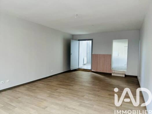 Appartement à vendre 77 000 € 2 pièces 1 chambre 56 m² RDC/1 Sainte Savine Centre Sainte-Savine 10300