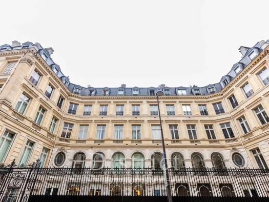 Appartement à vendre 3 999 800 € 5 pièces 3 chambres 180 m² Étage 4/4 Hoche-Friedland Paris 8ème arrondissement 75008