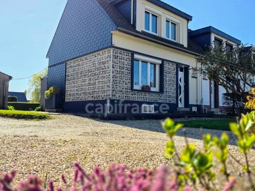 Maison à vendre 147 900 € 3 pièces 2 chambres 68 m² 685 m² de terrain Monchy-sur-Eu 76260