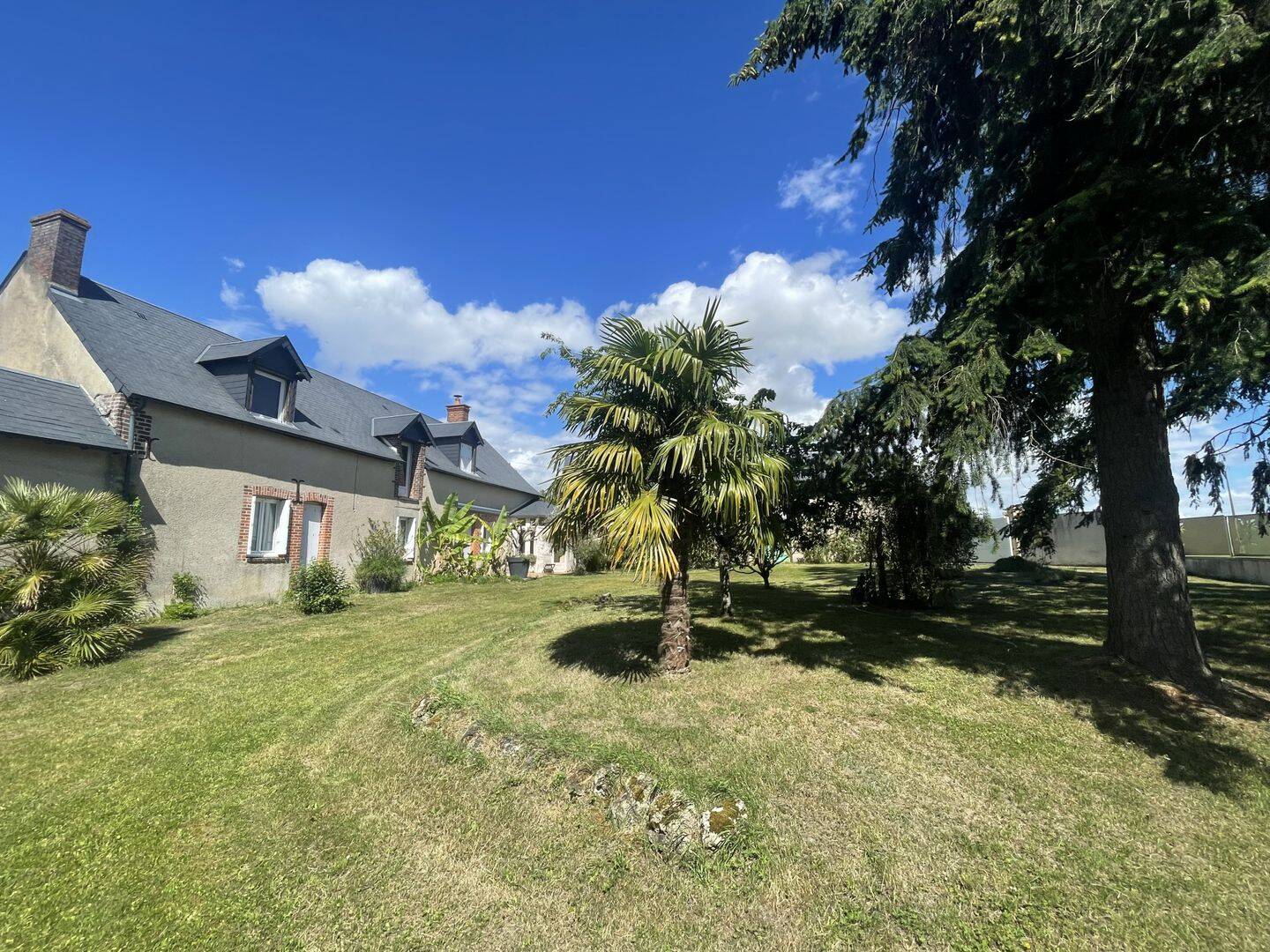 Maison 5 pièces 150 m² · à Chemillé-sur-Dême · 150 m² · 385 000 €