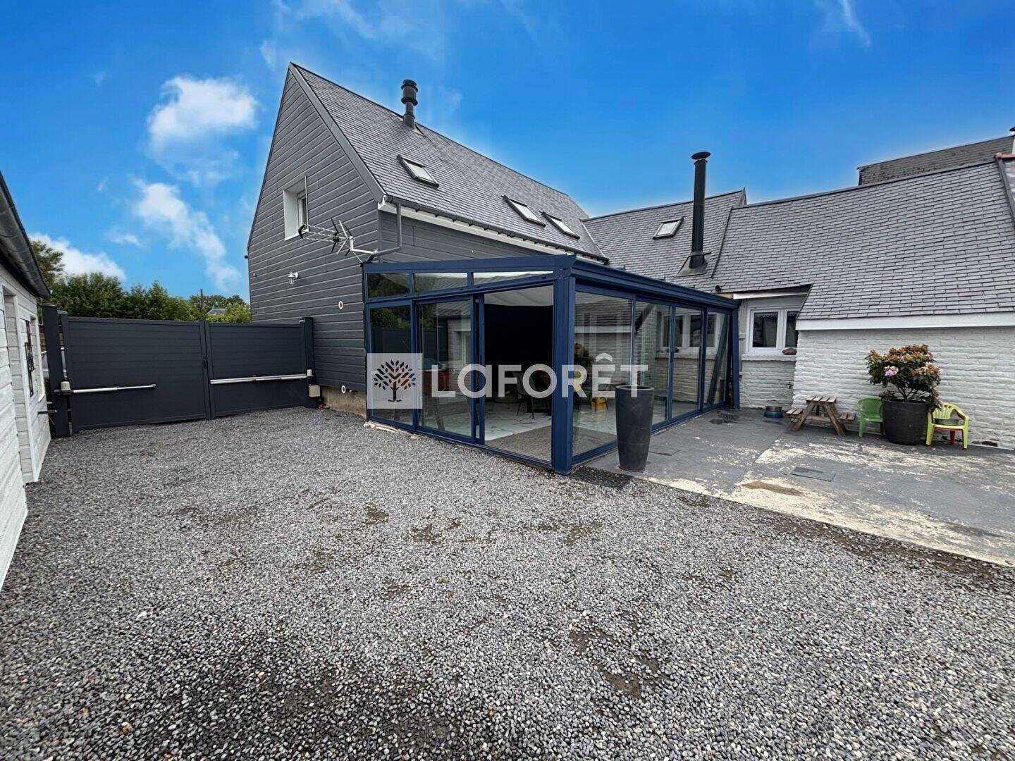 Maison 6 pièces 120 m² · à Saint-Maulvis · 120 m² · 191 000 €