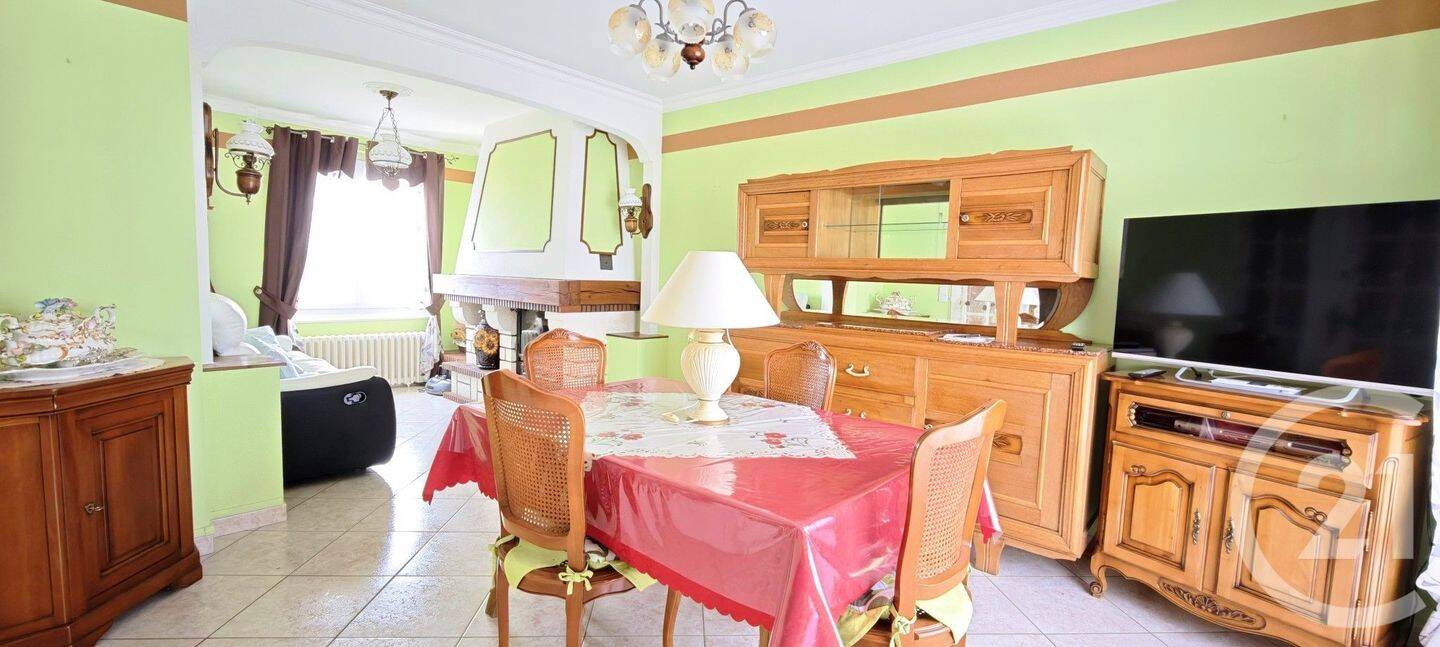 Maison 6 pièces 93 m² · à Donnemain-Saint-Mamès · 92,9 m² · 149 000 €