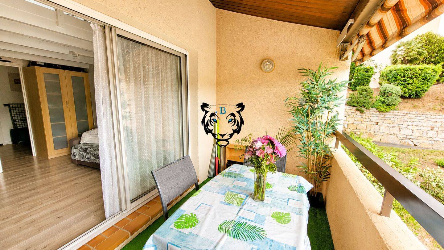 Appartement 2 pièces 19 m² · à Roquebrune-sur-Argens · 19,1 m² · 178 500 €