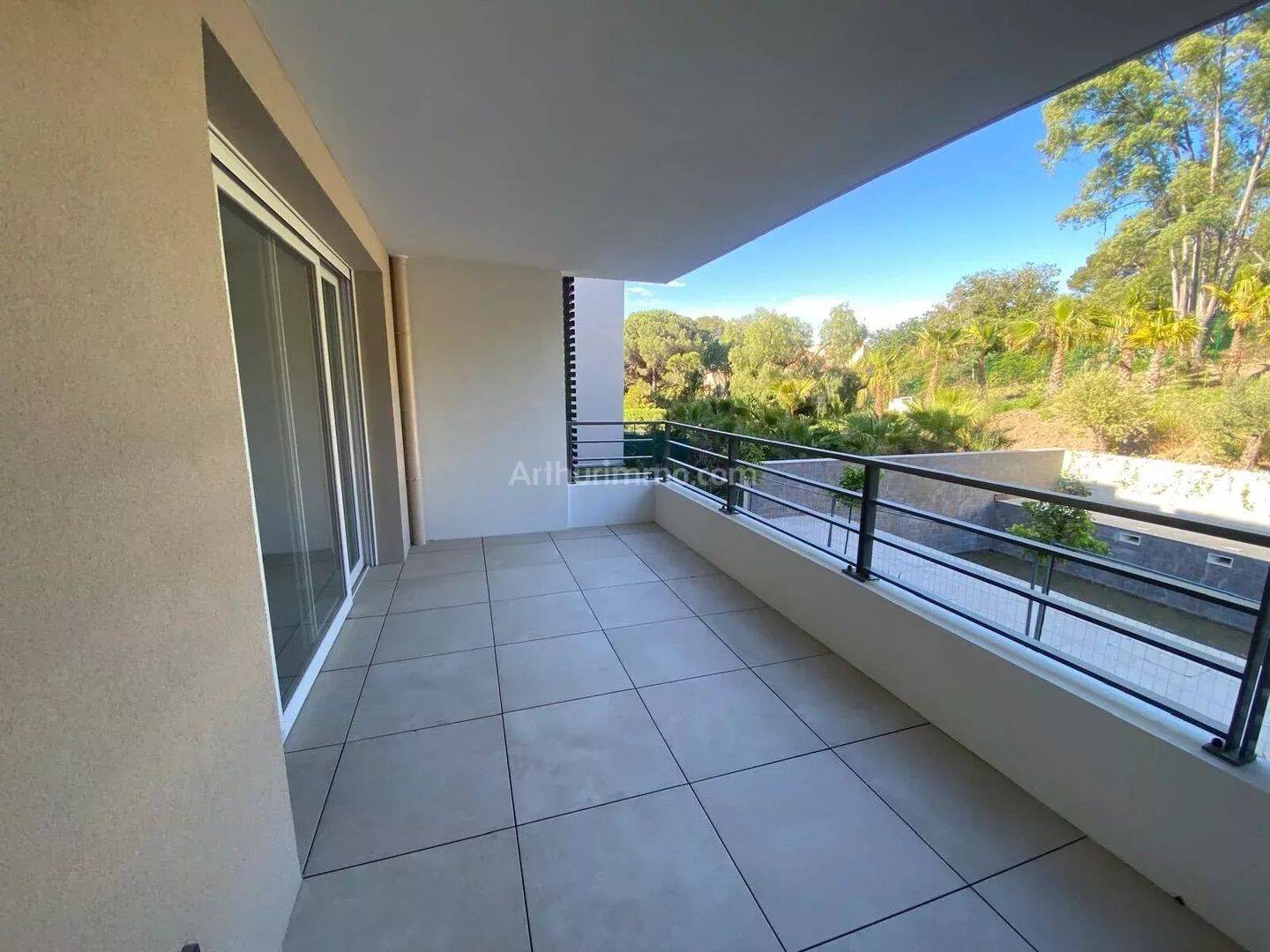 Appartement 2 pièces 51 m² · à Saint-Raphaël · 51 m² · 906 €/mois
