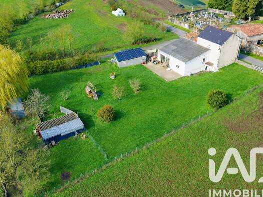 Maison à vendre 189 000 € 5 pièces 3 chambres 138 m² 1 710 m² de terrain Argentonnay 79150