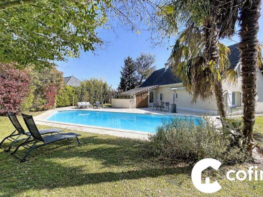 Maison à vendre 335 000 € 6 pièces 4 chambres 145 m² 1 412 m² de terrain Thèze 64450