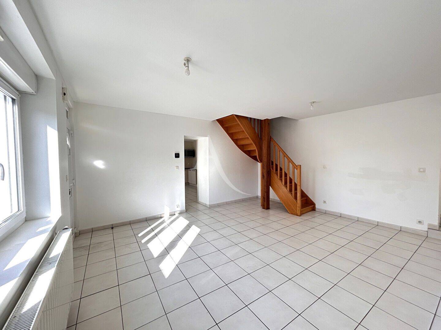 Maison 4 pièces 98 m² · à Yvré-l'Évêque · 98 m² · 840 €