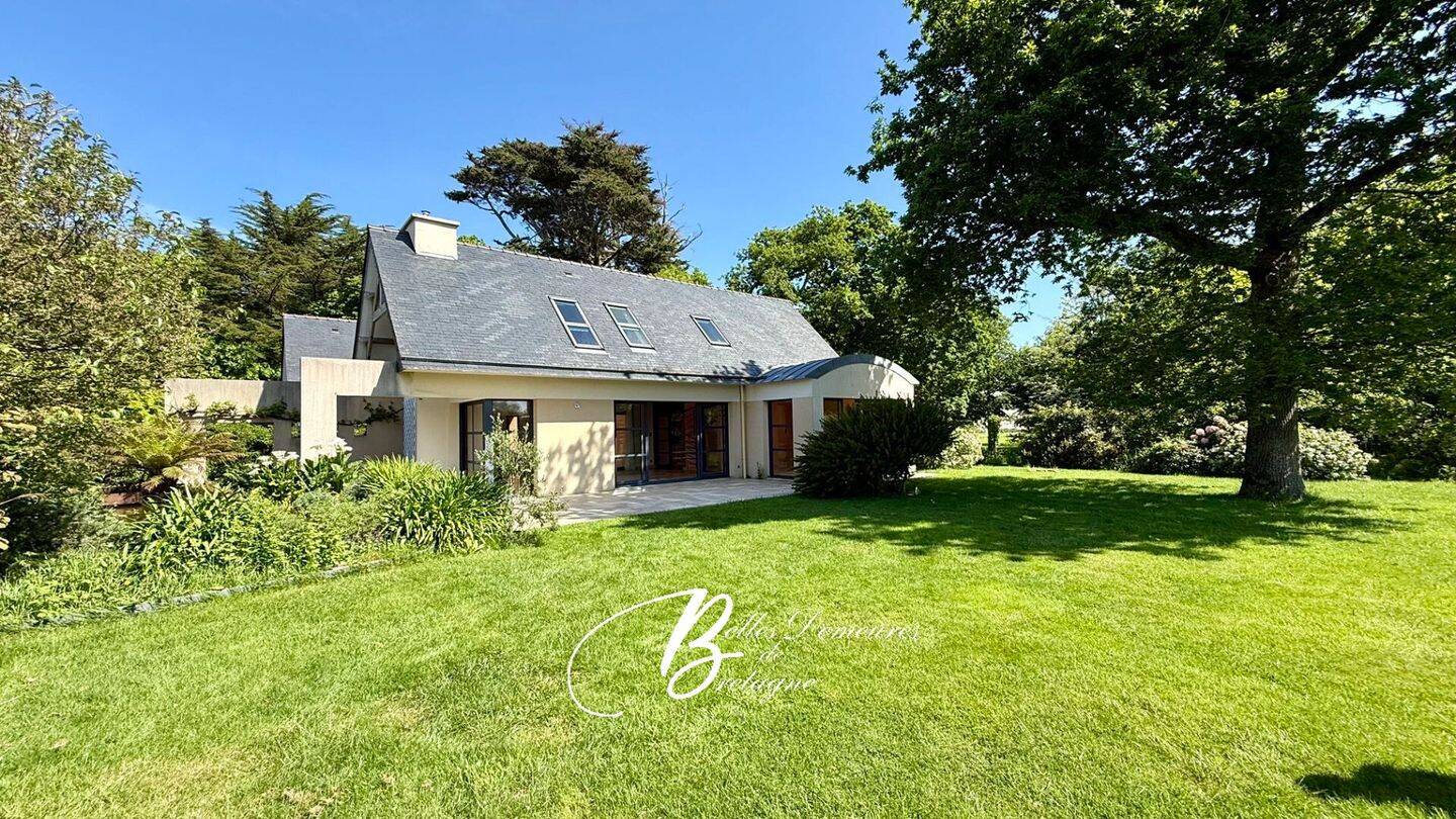 Maison 11 pièces 252 m² · à Loctudy · 252 m² · 884 000 €