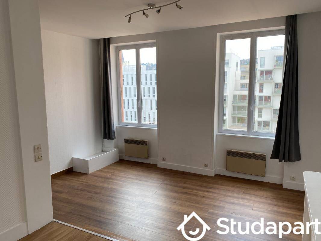 Appartement 1 pièce 35 m² · à Lyon 2ème Arrondissement · 35 m² · 740 €/mois