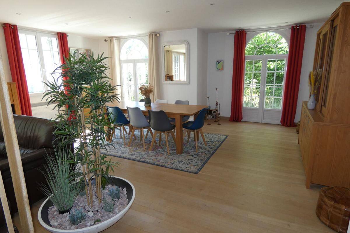 Maison 8 pièces 189 m² · à Tulle · 189 m² · 224 200 €