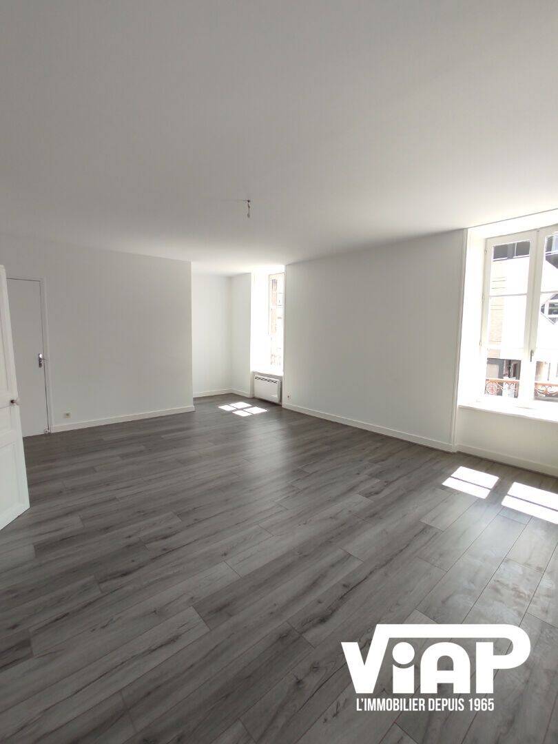 Appartement 4 pièces 95 m² · à Limoges · 95 m² · 690 €/mois
