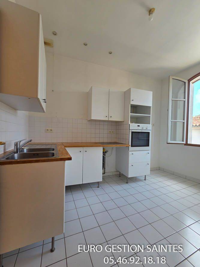 Appartement 4 pièces 86 m² · à Saintes · 85,7 m² · 204 750 €