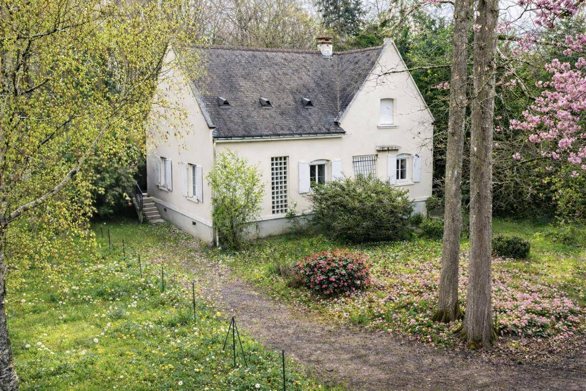 Maison 6 pièces 192 m² · à Chambray-lès-Tours · 192 m² · 426 900 €
