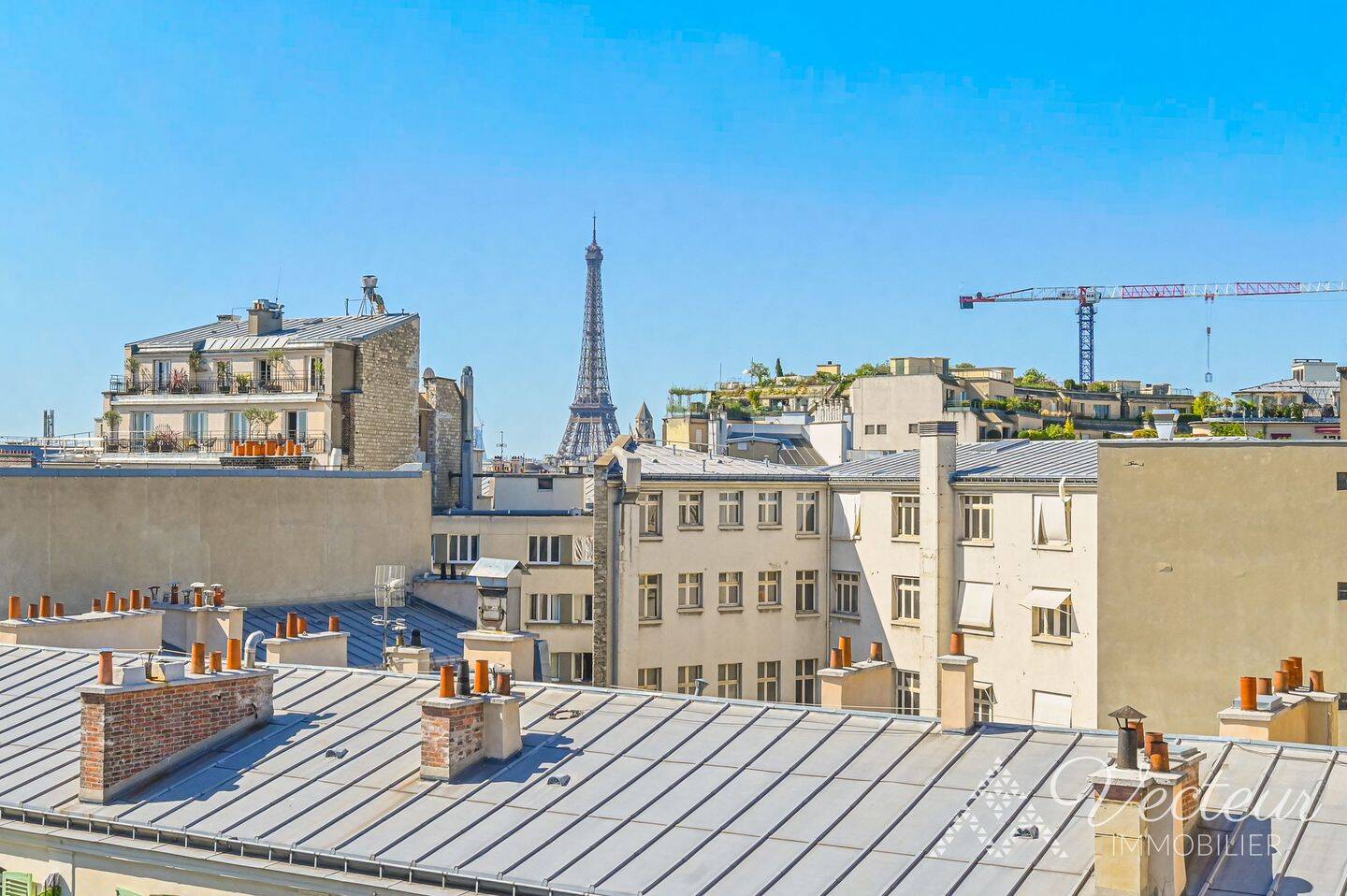 Appartement 5 pièces 115 m² · à Paris 8ème Arrondissement · 115 m² · 4 240 €/mois