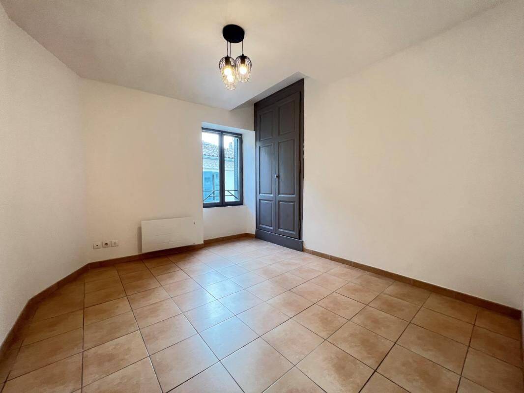 Appartement 2 pièces 38 m² · à Montélimar · 38 m² · 450 €/mois