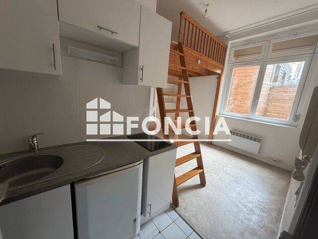 Appartement 1 pièce 15 m² · à Lille · 15,4 m² · 489 €