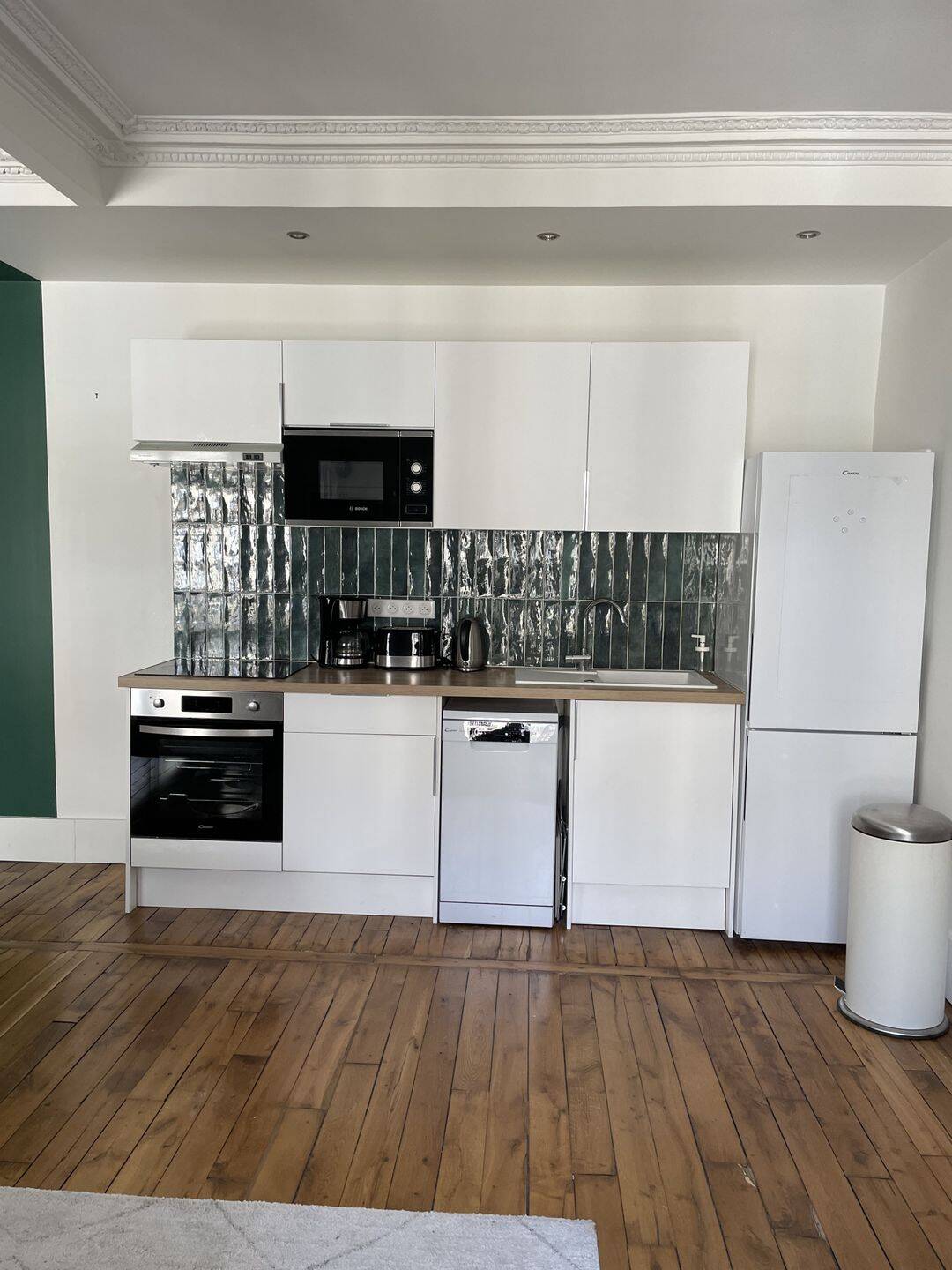 Appartement 2 pièces 64 m² · à Paris 10ème Arrondissement · 64,3 m² · 2 053 €