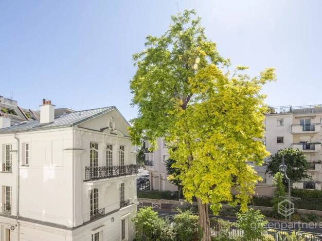 Appartement à vendre 998 000 € 5 pièces 3 chambres 136 m² 2ème étage Bibliothèque Municipale Montrouge 92120