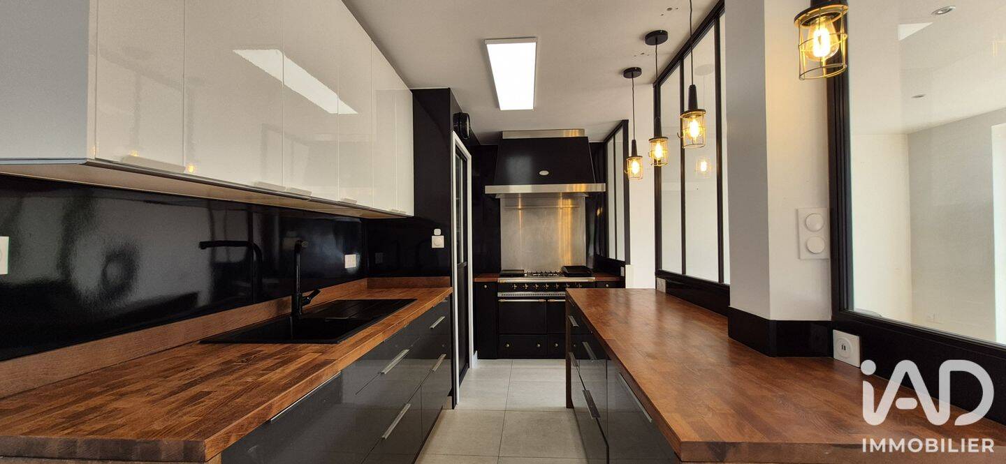 Maison 7 pièces 151 m² · à Ay-sur-Moselle · 150,5 m² · 385 000 €