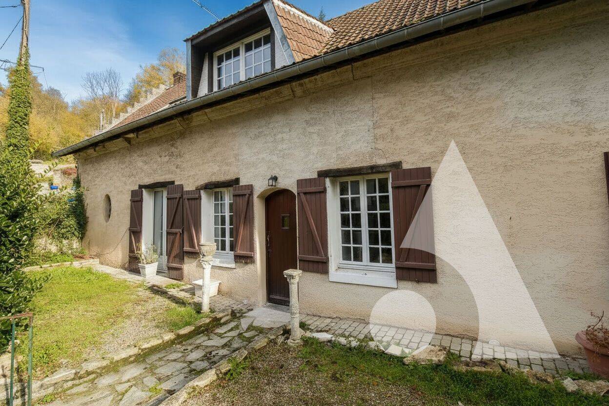 Maison 6 pièces 138 m² · à Cuise-la-Motte · 138 m² · 194 000 €